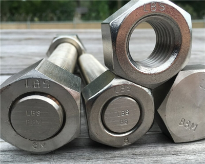 Čo sú spojovacie prvky 8. stupňa